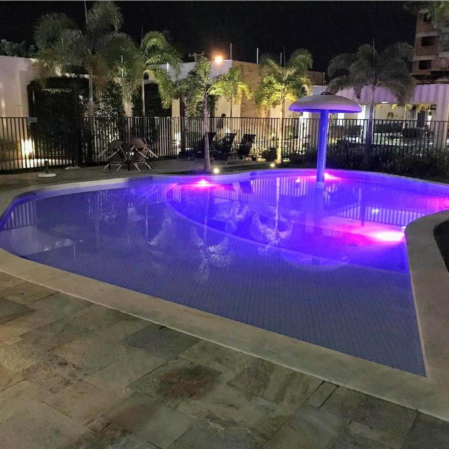 Apto Novo Ao Lado Do Shopping Pantanal *